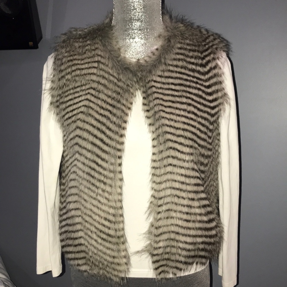Tamara Girl’s Faux Fur Vest